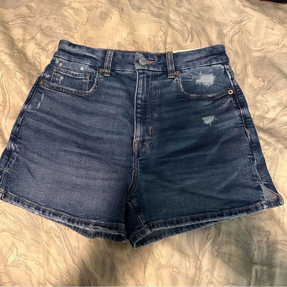 American Eagle curvy mom shorts